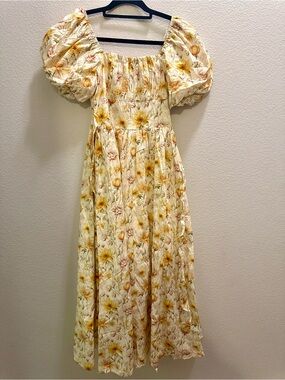 Floral Puff-Sleeve Midi Dress in Yellow Cream